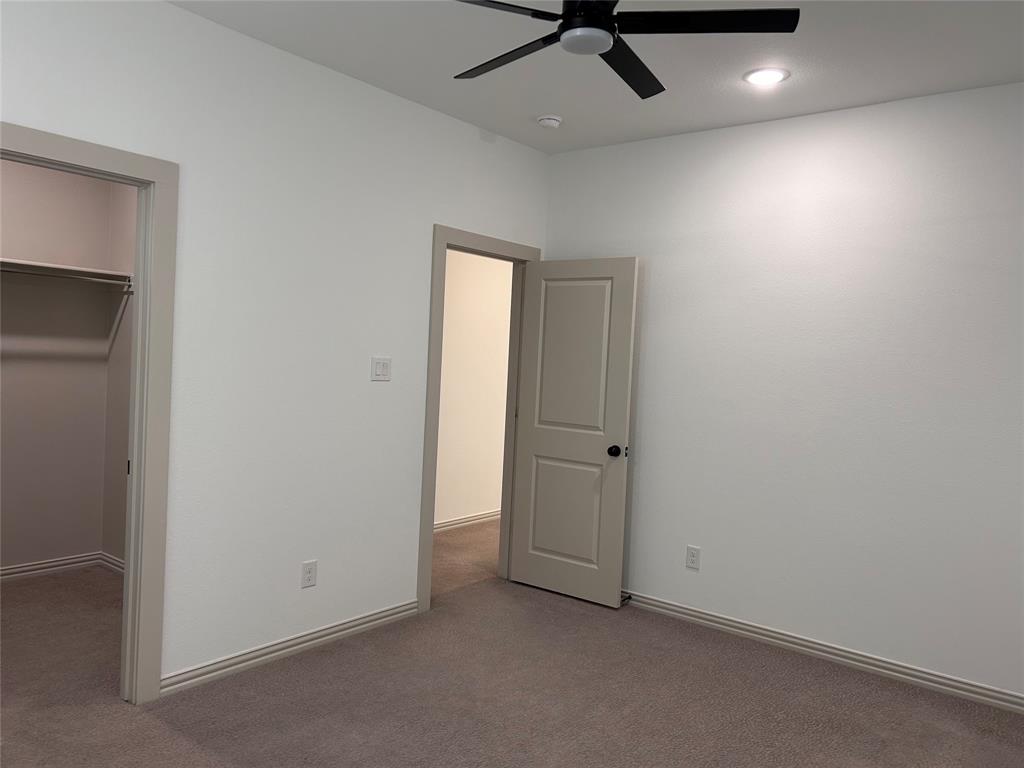 2712 Rolling Meadow Road Property Photo 20