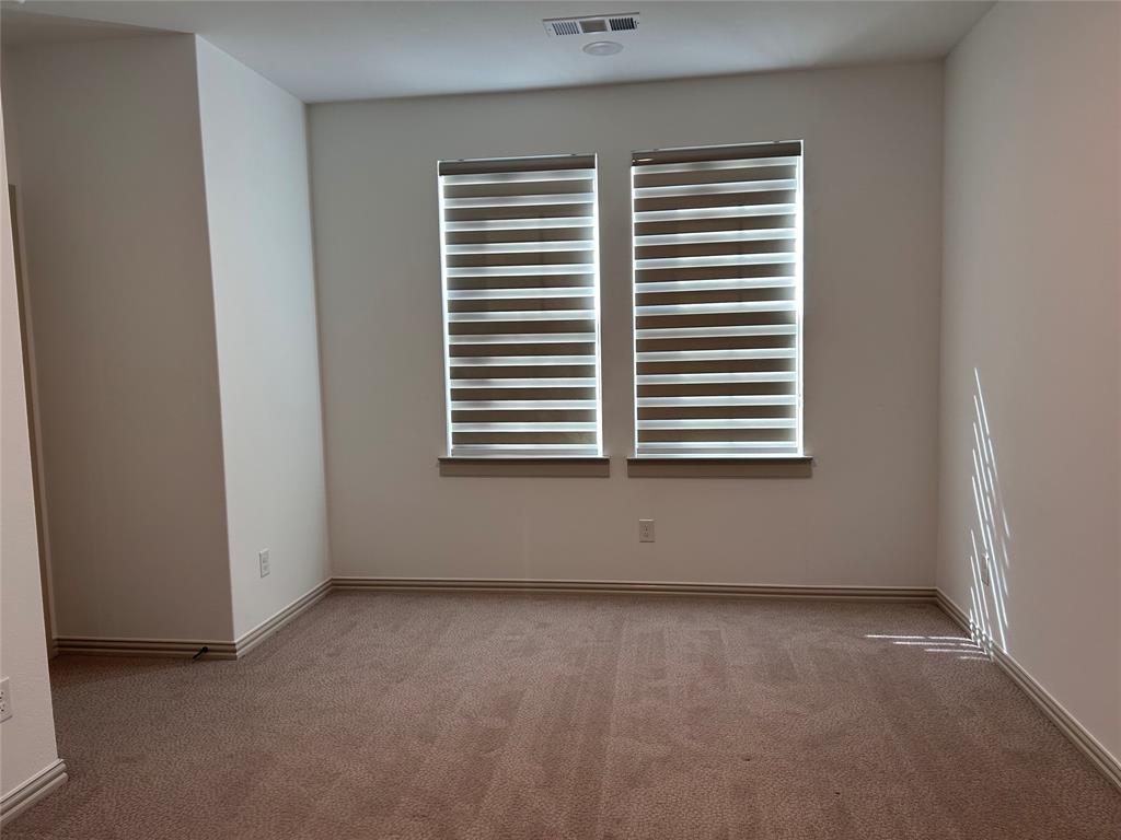 2712 Rolling Meadow Road Property Photo 22