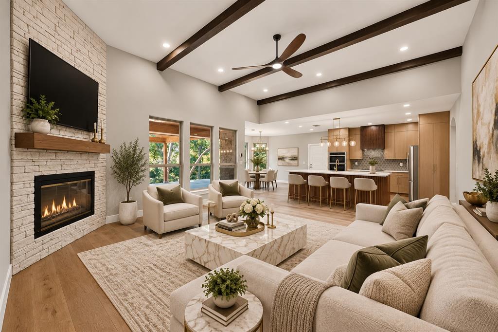 108 Winding Way Property Photo 8