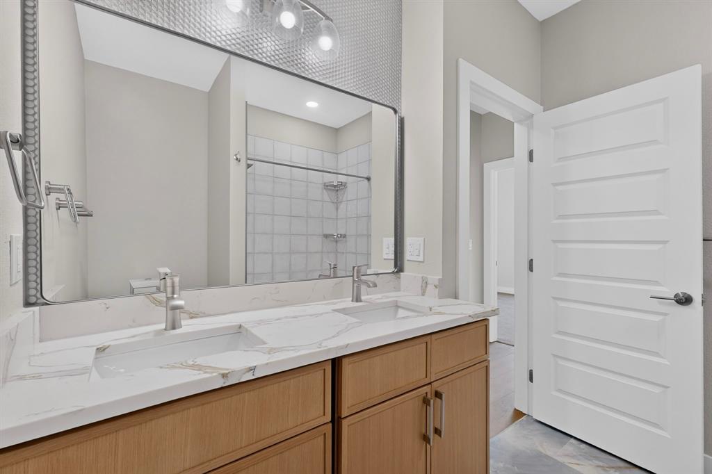 108 Winding Way Property Photo 22