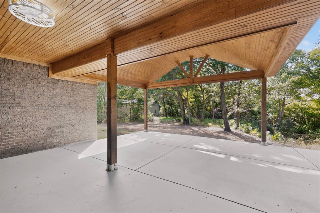 108 Winding Way Property Photo 33