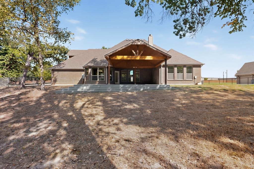 108 Winding Way Property Photo 34