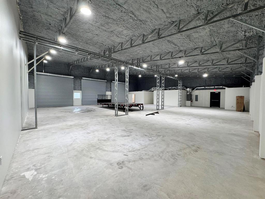 1010 Contractors Circle D-1 And #d-2 Property Photo 3