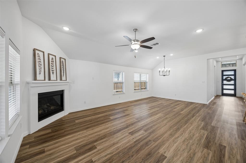 2405 Solomons Place Property Photo 7
