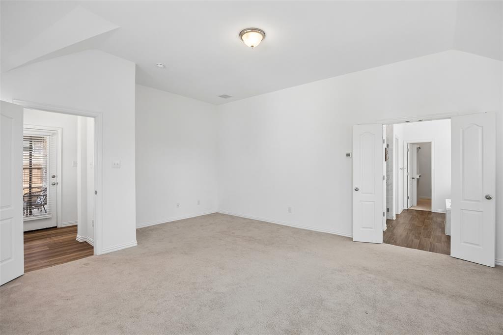 2405 Solomons Place Property Photo 15