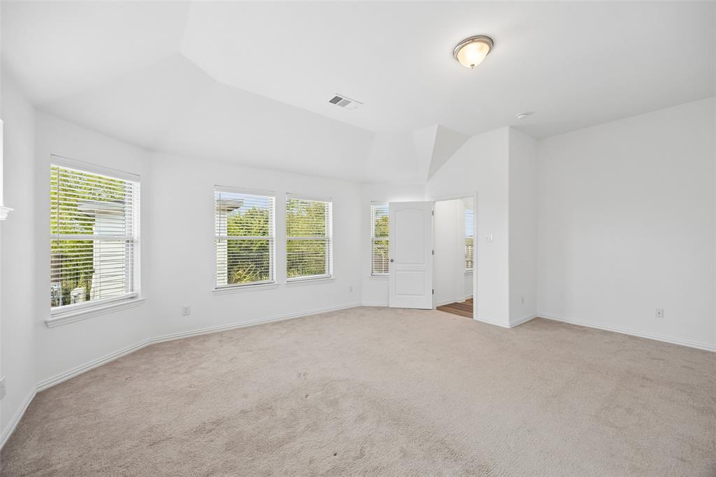 2405 Solomons Place Property Photo 17