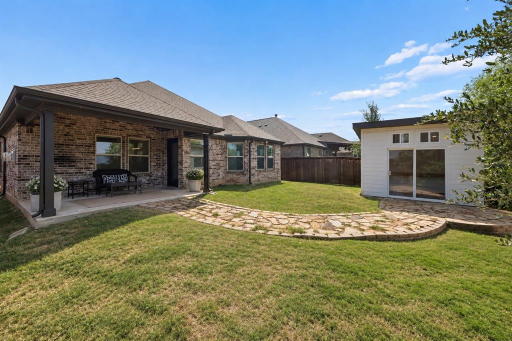 2405 Solomons Place Property Photo 29