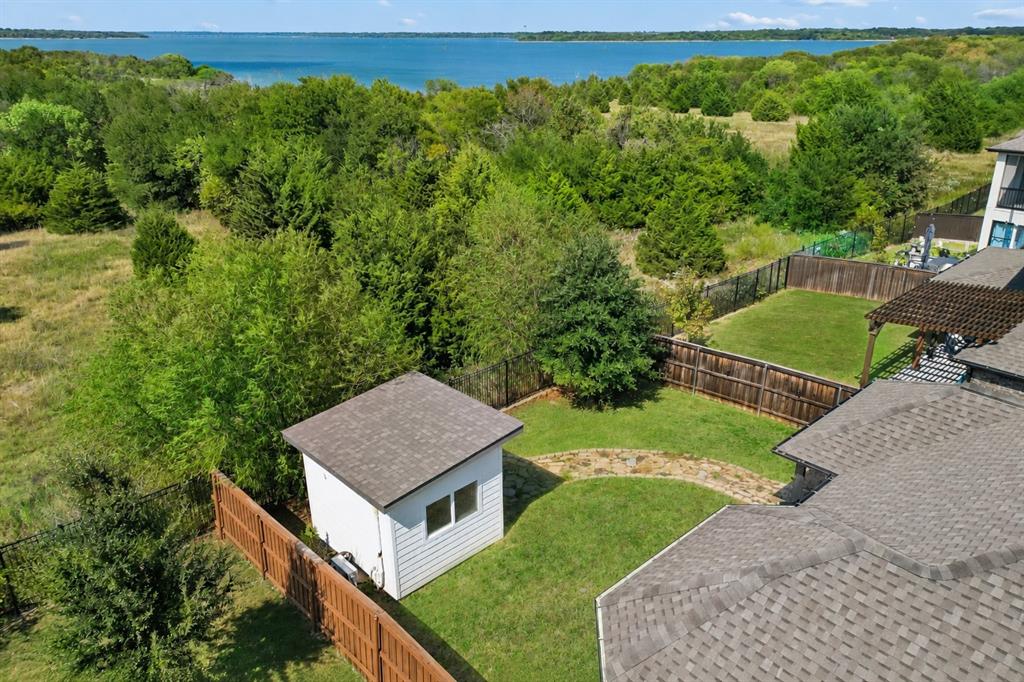 2405 Solomons Place Property Photo 31