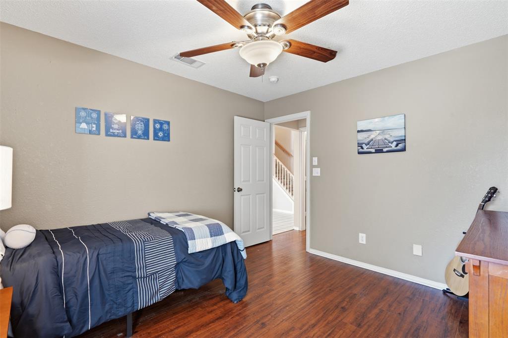 5004 Ridgefield Court Property Photo 21