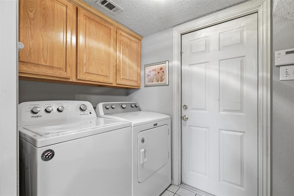5004 Ridgefield Court Property Photo 32