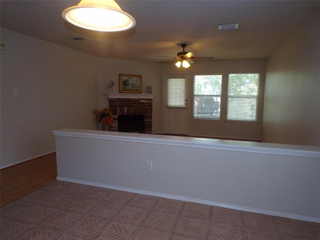 2612 Sierra Drive Property Photo 3