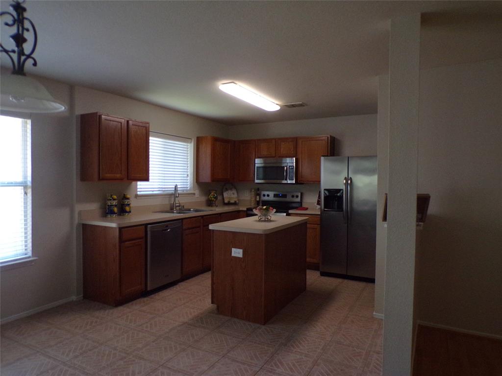 2612 Sierra Drive Property Photo 6