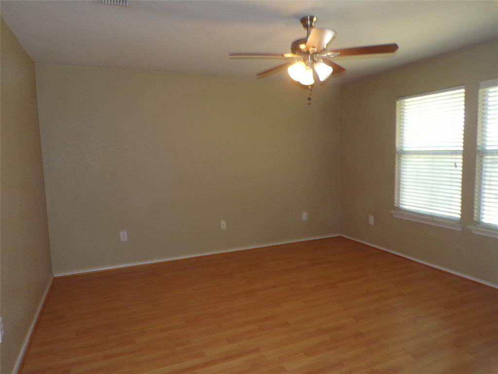 2612 Sierra Drive Property Photo 9