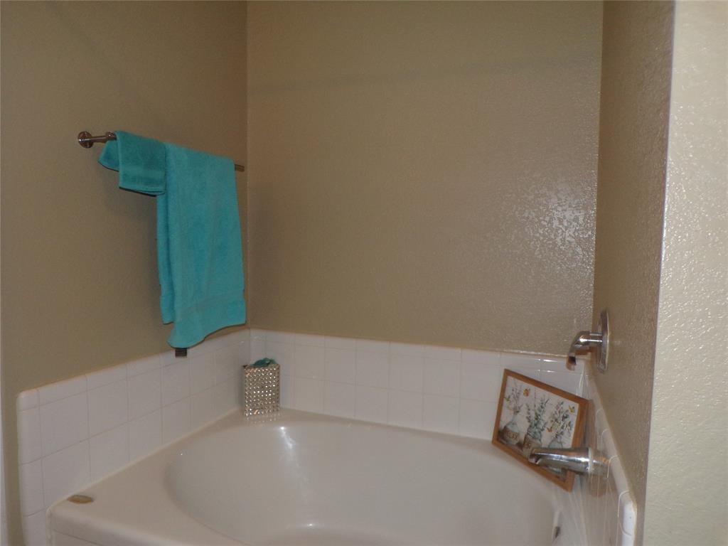 2612 Sierra Drive Property Photo 12