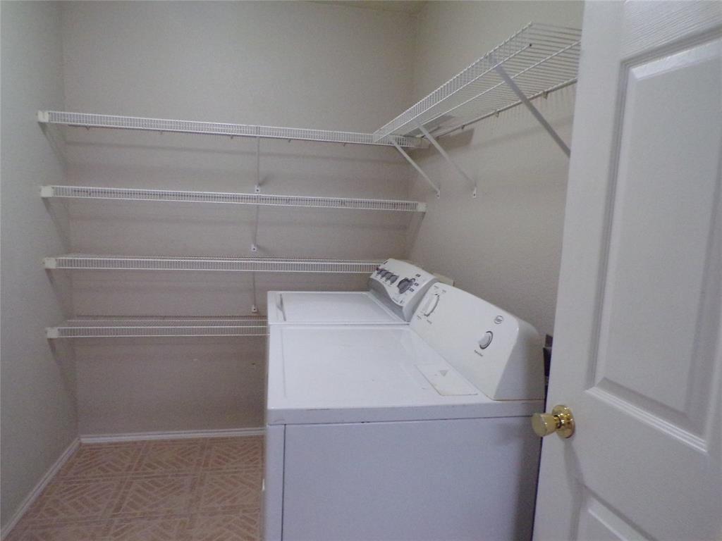 2612 Sierra Drive Property Photo 18
