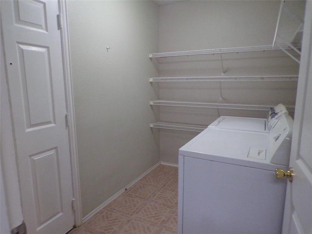 2612 Sierra Drive Property Photo 19