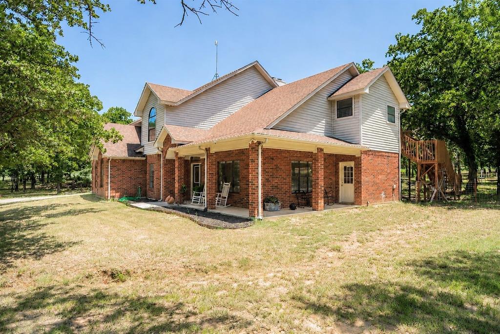 696 Indian Trail Property Photo 10