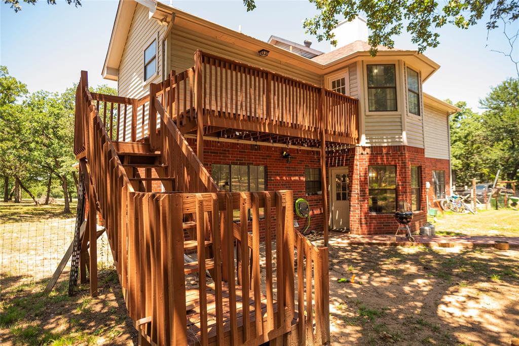 696 Indian Trail Property Photo 12