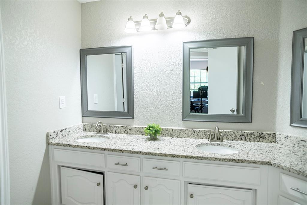 696 Indian Trail Property Photo 33