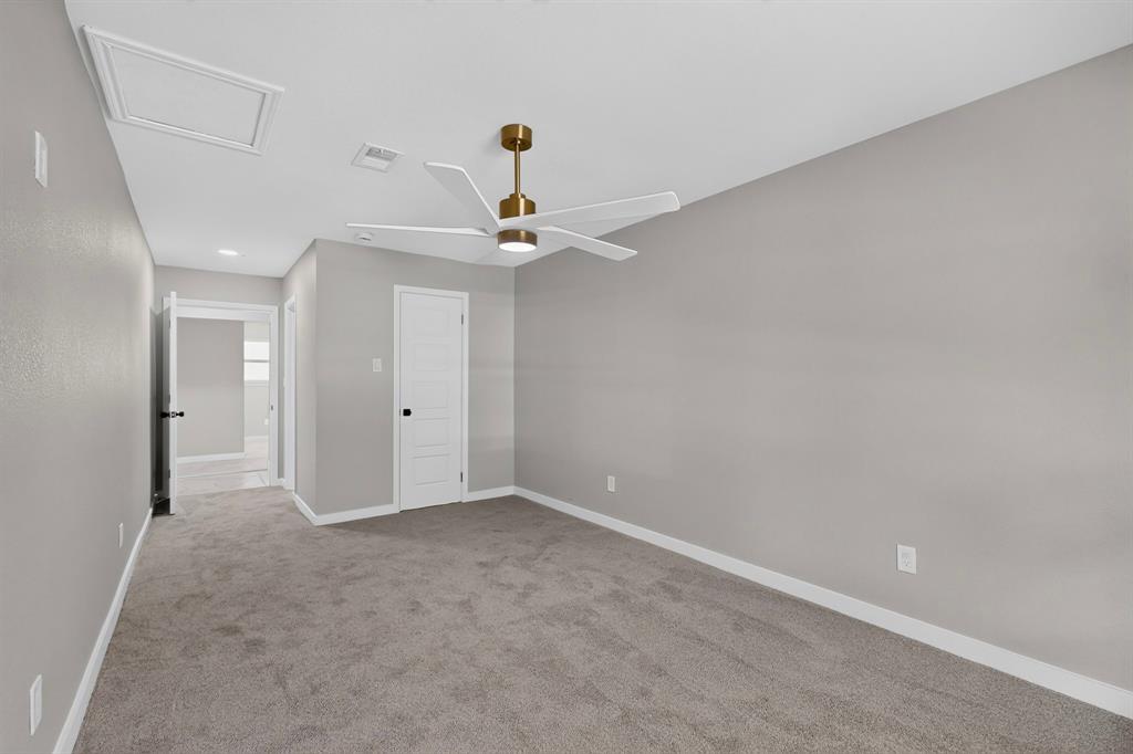 661 Edgeglen Drive Property Photo 20