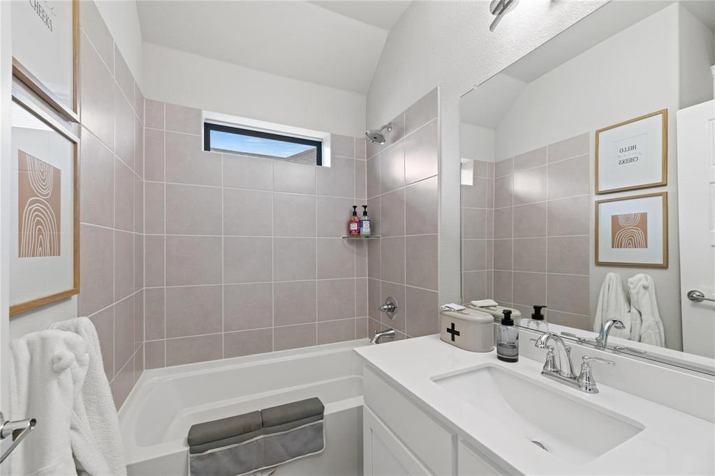 2262 Poppyvine Road Property Photo 33