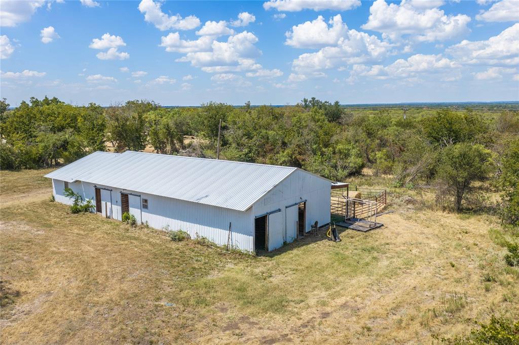 8351 Highway 84-183 Property Photo 27