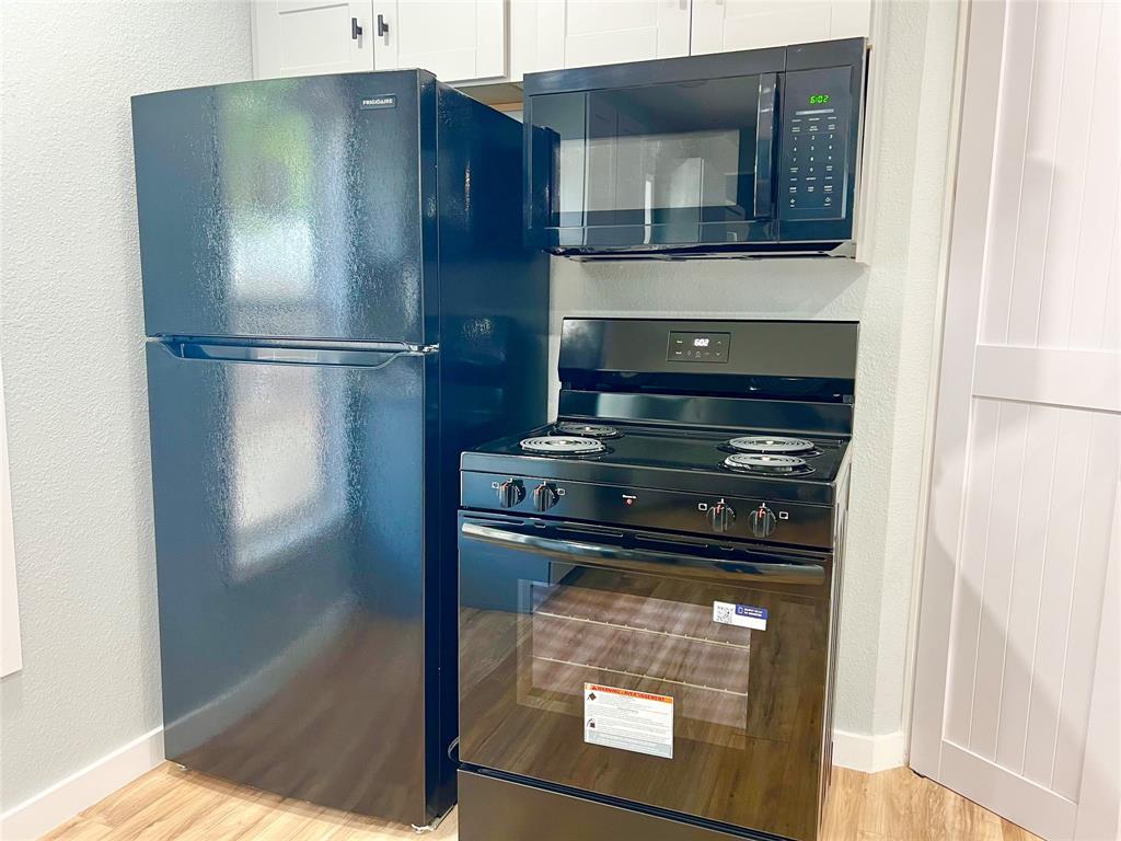 206 Vine Street Property Photo 9