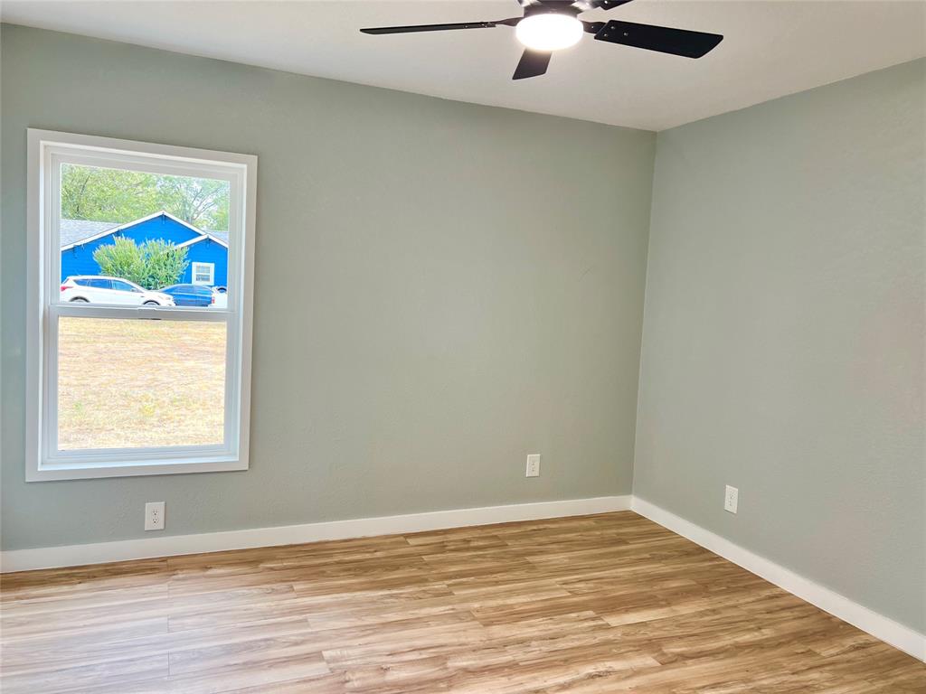 206 Vine Street Property Photo 18