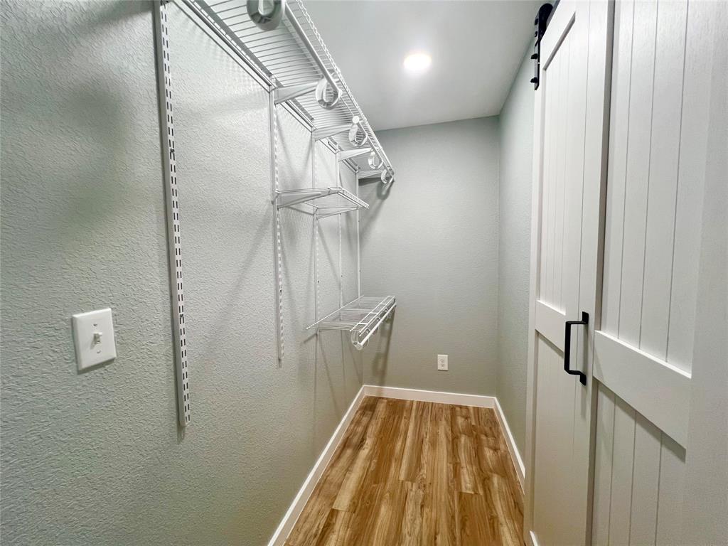 206 Vine Street Property Photo 21