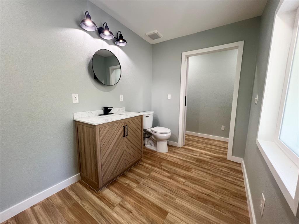206 Vine Street Property Photo 26