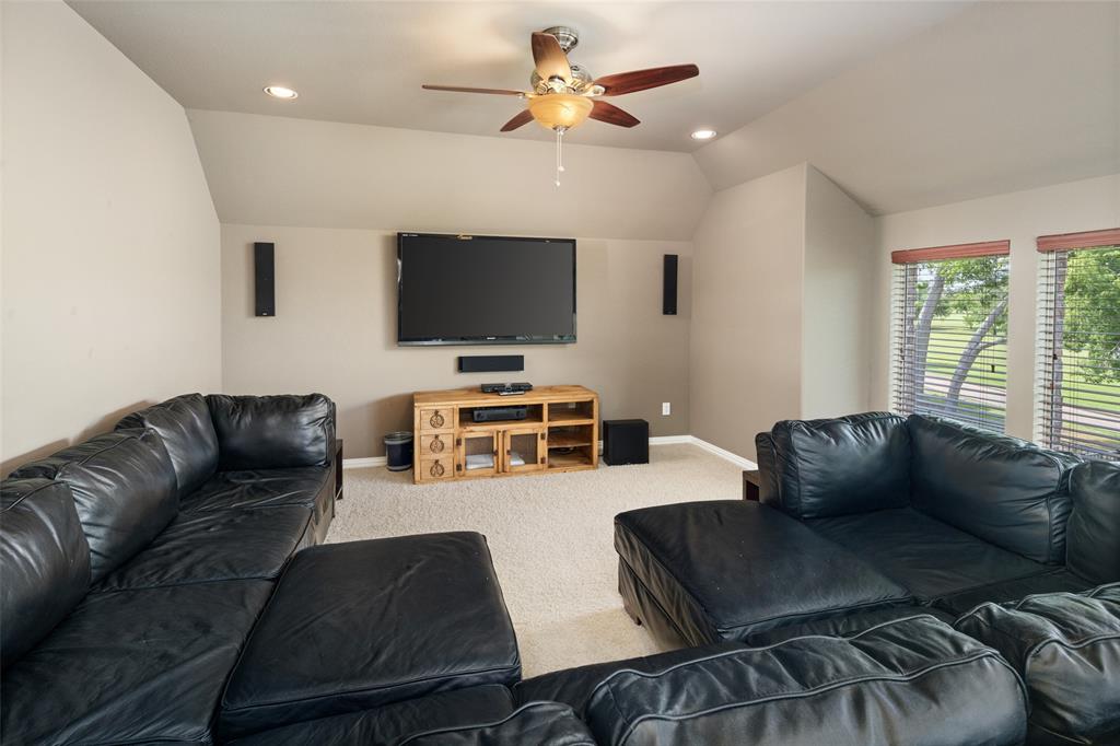2801 Meadow Ridge Drive Property Photo 27