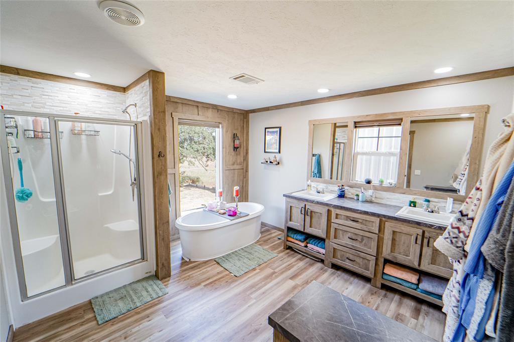 236 Fm 3201 Property Photo 12