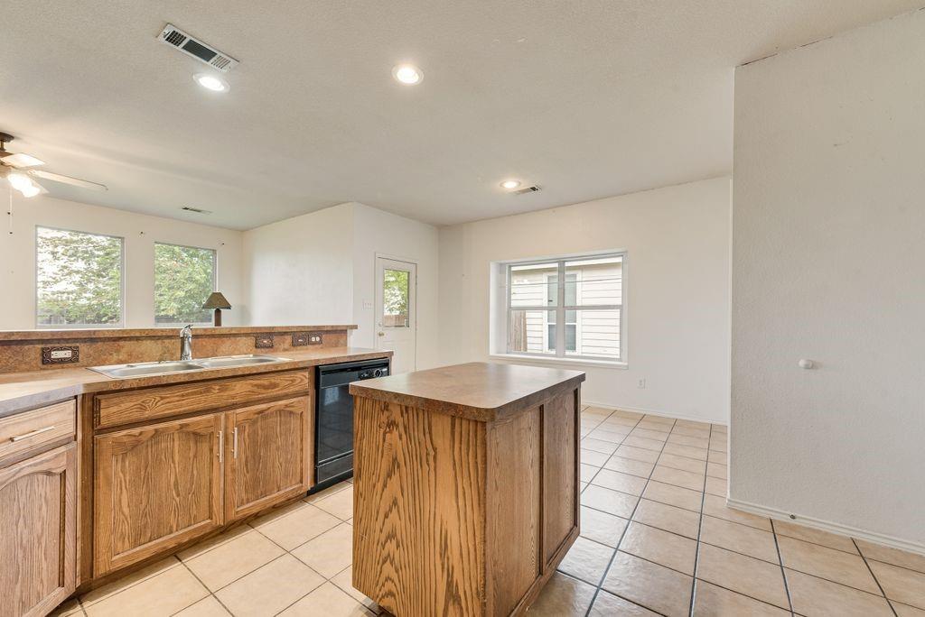 1008 Fort Apache Drive Property Photo 6