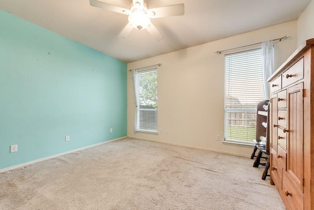 1008 Fort Apache Drive Property Photo 13