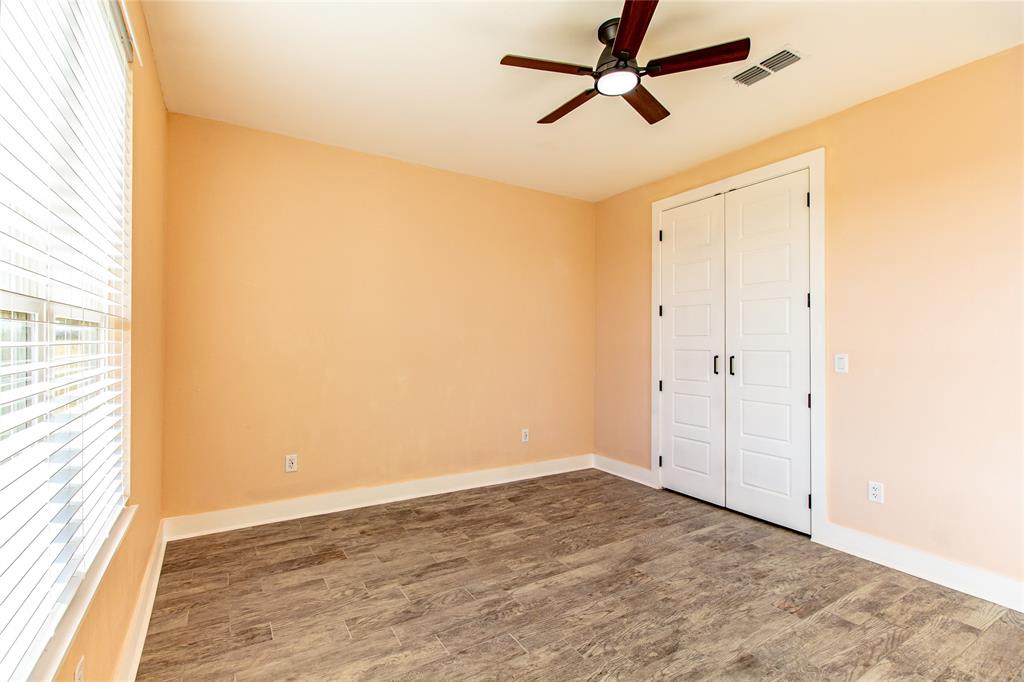 3900 Fm 1183 Property Photo 16
