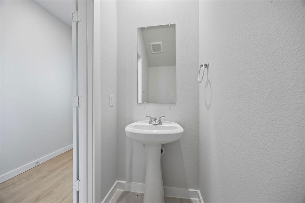 3610 Valwood Drive Property Photo 27