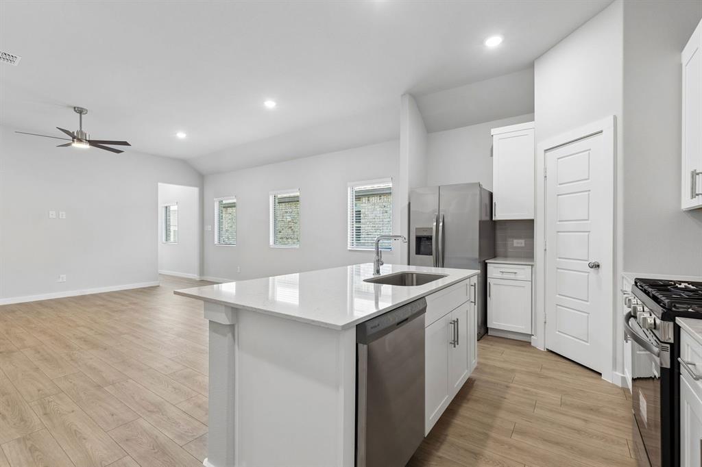 3704 Valwood Drive Property Photo 6