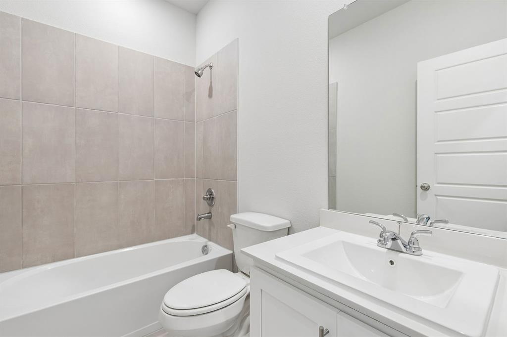 3704 Valwood Drive Property Photo 24