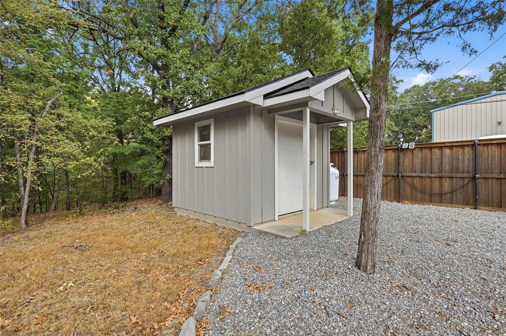 10 Holland Street Property Photo 32