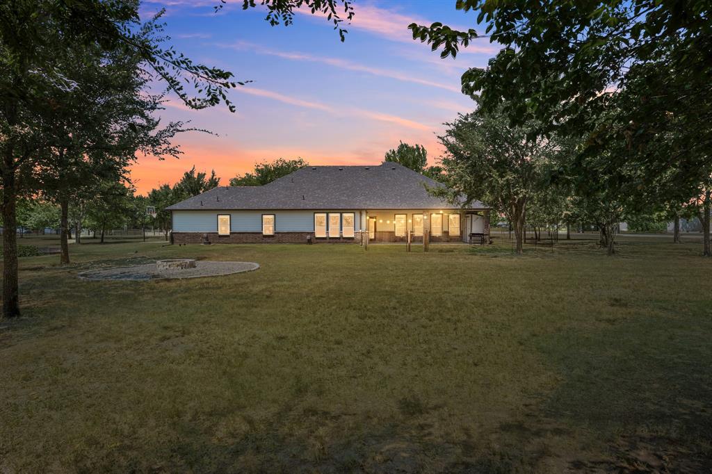 7565 Caddo Creek Road Property Photo 2