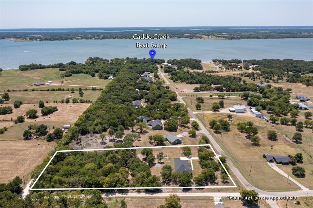 7565 Caddo Creek Road Property Photo 4