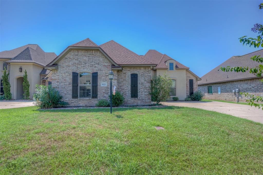 922 Antler Drive Property Photo 1