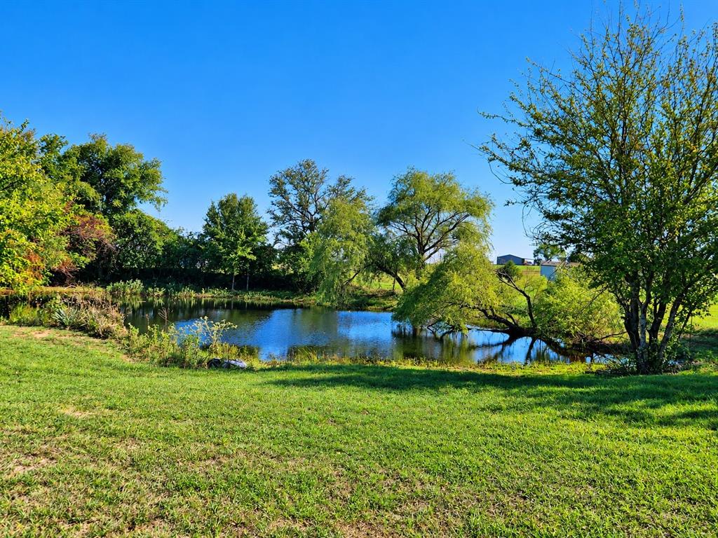 380 Pleasant View Drive