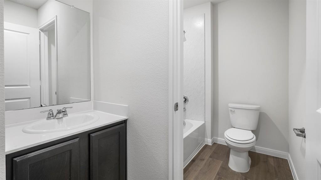 411 White Willow Drive Property Photo 3