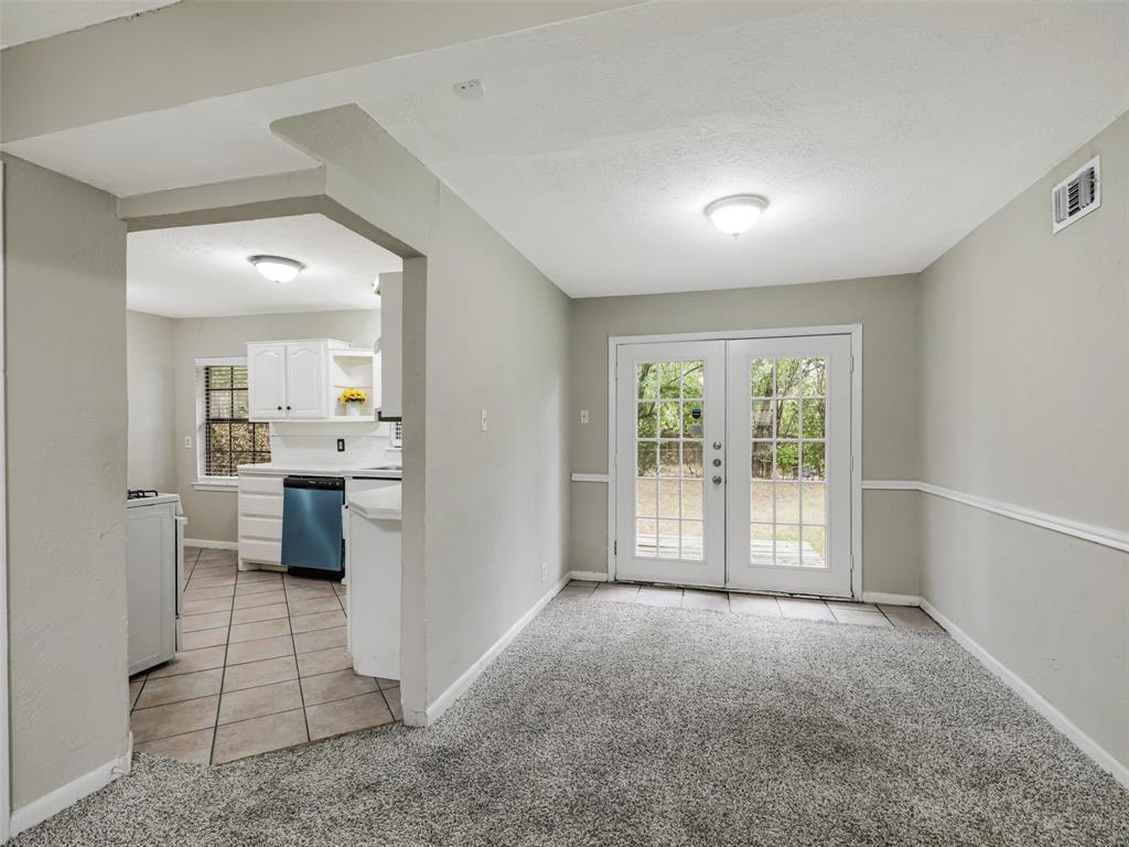 10747 Sandalwood Drive Property Photo 12