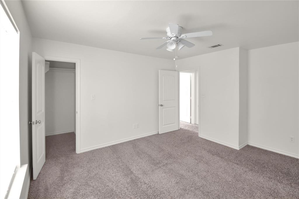 1102 Parkway Trail Property Photo 16
