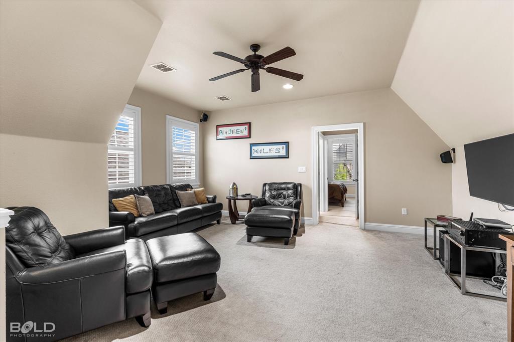 1062 Rochel Drive Property Photo 26