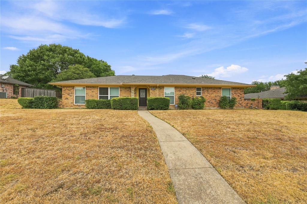 1047 Quail Run Property Photo 1