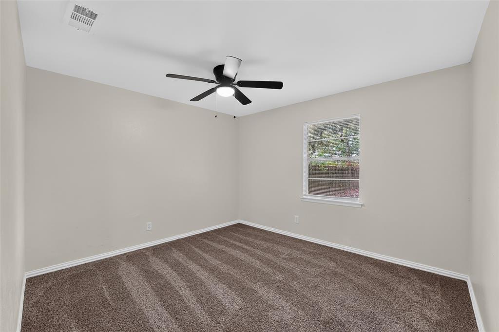 4425 Central Lane Property Photo 11