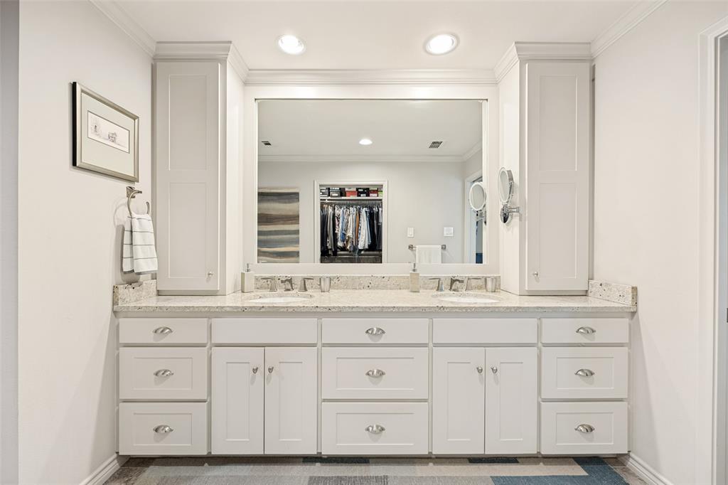 7115 Blairview Drive Property Photo 4